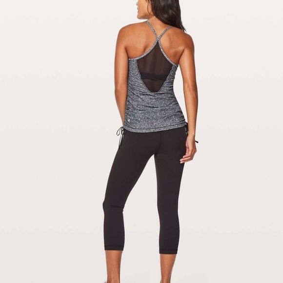 Lululemon Full Freedom Tank Size 8 